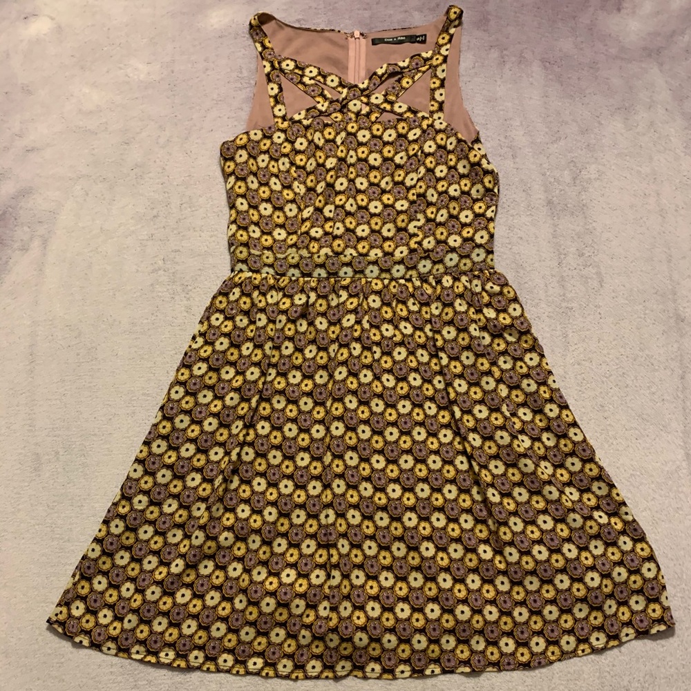Doe and Rae Dress, Size Small.